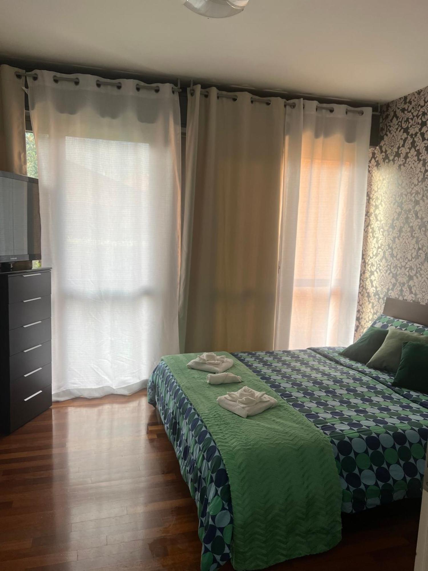 B&B Resilienza - Camera Privata Con Bagno Lecco Buitenkant foto
